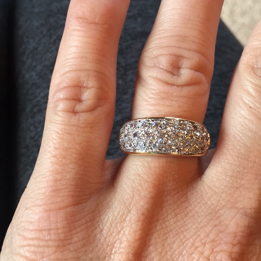 Ladies ring